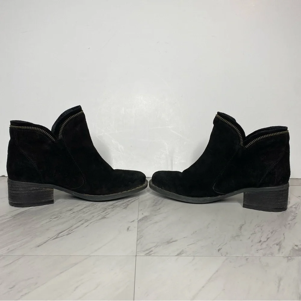 Born Montoro Black Suede Bootie 6